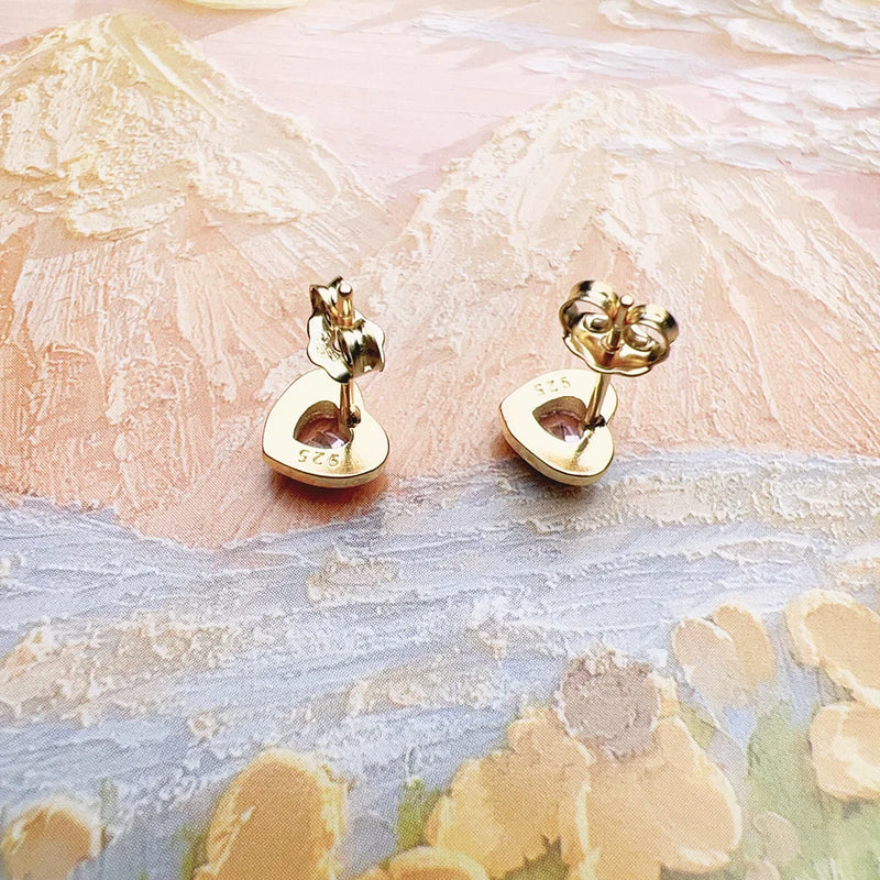 Brincos Coração Banho de Ouro 18k e Cristal Rosa