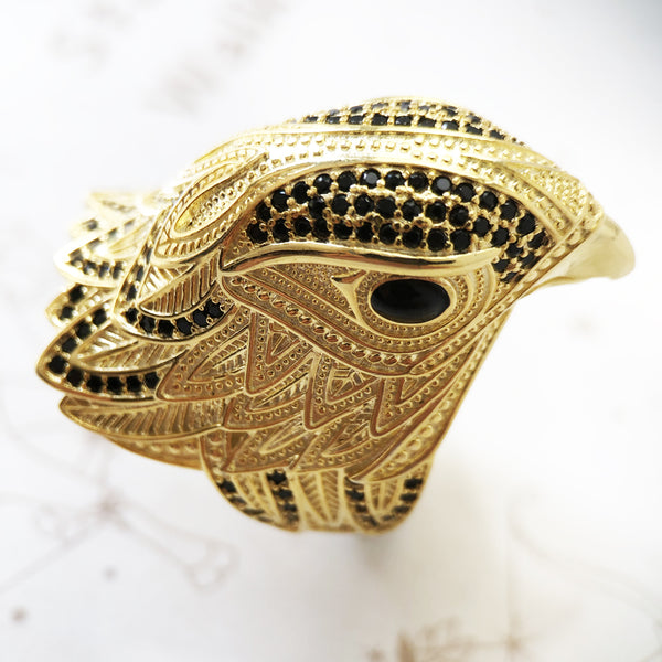 Anel Falcão Sinete em Ouro 18k