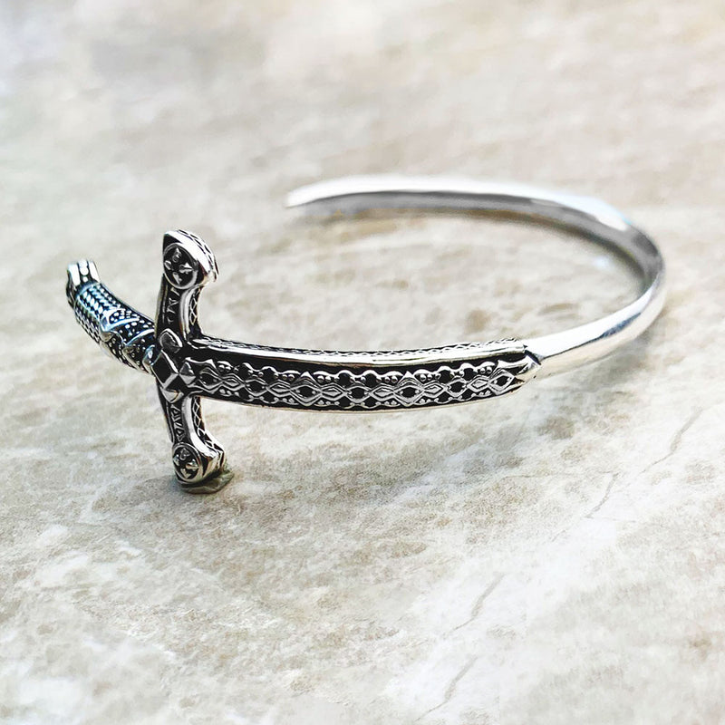 Bracelete Espada do Rei - Prata e Zircônia Onix