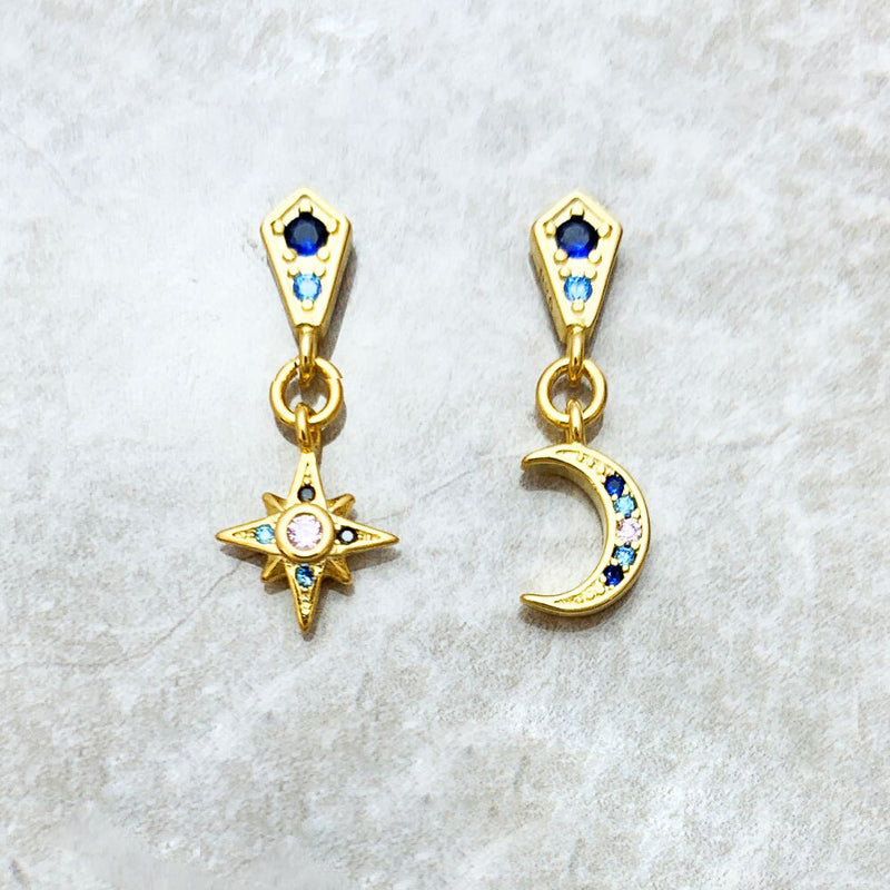 Brincos Longos Estrela e Lua - Banho Ouro 18K