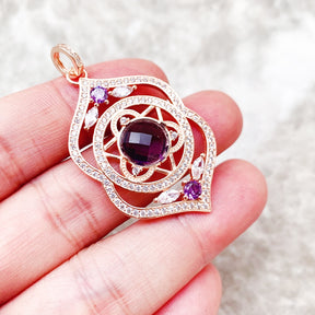 Colar Ajna Chakra06 Prata 925 Rose com Zircônias em prata feita a mão se você se pergunta como ativar o chakra 06 ou ajna, como equilibrar o chakra ajna, como desbloquear o chakra ajna, como controlar e ativar os chakras, chakra ajna, arquetiposhop.com.br